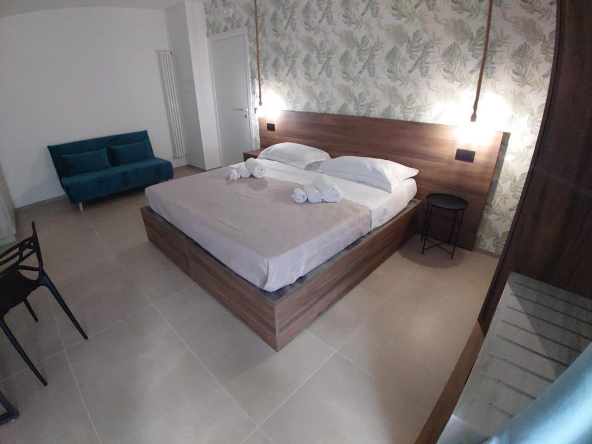 Don Turi - Charming Room Giardini-Naxos Exterior foto